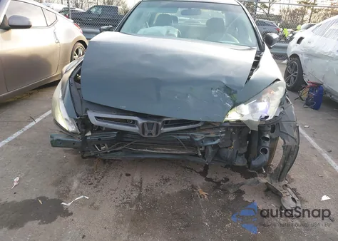 2004 Honda Accord 3.0 Ex z USA, uszkodzony, nr VIN 1HGCM66804A100912